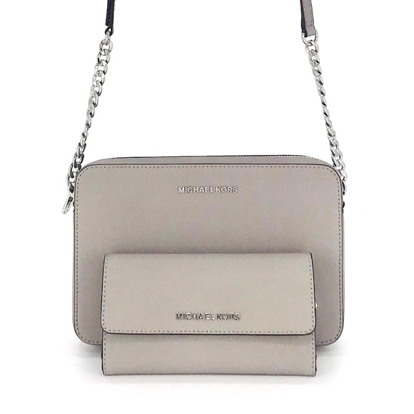 Michael Kors Handbags - Michael Kors Jet Set Crossbody Bag Wallet Set